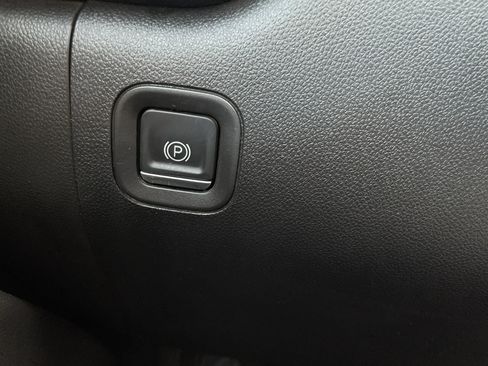 Used 2022 Chevrolet Silverado 1500 Custom w/ LPO, Dark Essentials Package image 47