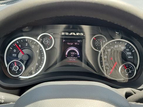Used 2026 RAM 2500 Big Horn AWD/4WD image 16
