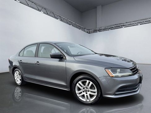 Used 2018 Volkswagen Jetta S w/ Cold Weather Package image 24