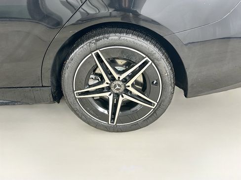 Certified 2025 Mercedes-Benz C 300 4MATIC Sedan image 40