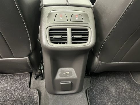 Certified 2024 Buick Envision Avenir image 15