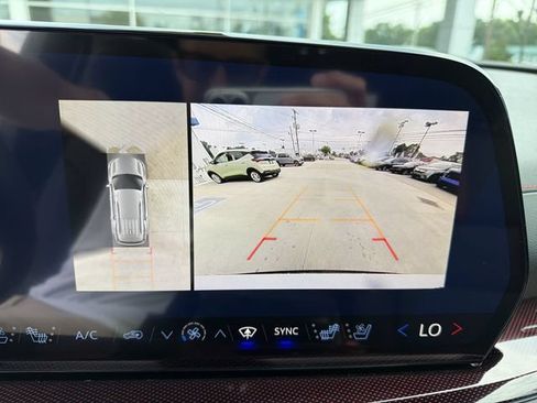New 2026 Chevrolet Traverse RS AWD/4WD image 18