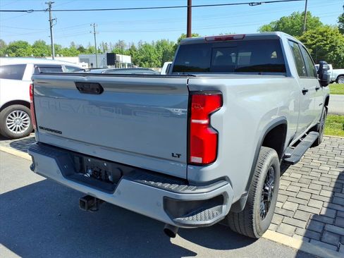 Used 2024 Chevrolet Silverado 2500 LT w/ Z71 Sport Edition AWD/4WD image 4