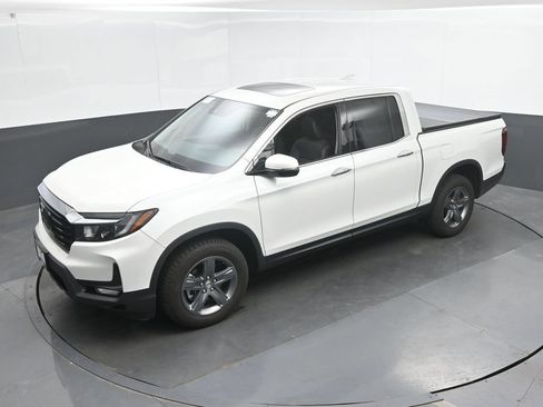 Used 2022 Honda Ridgeline RTL-E image 37