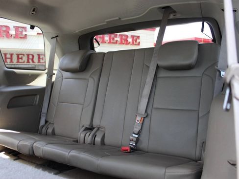 Used 2016 Chevrolet Tahoe LT RWD image 17