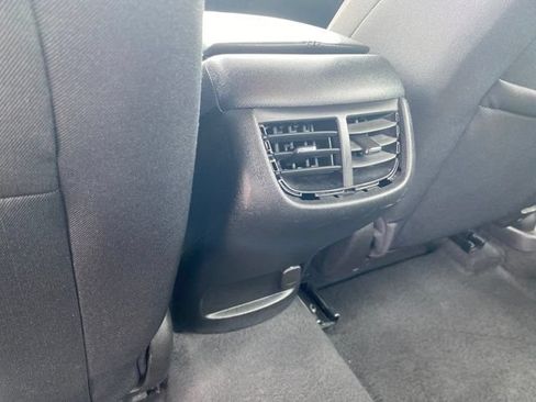 Used 2023 Chevrolet Malibu LT FWD image 18