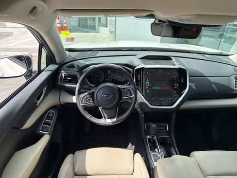 Used 2023 Subaru Ascent Limited image 11