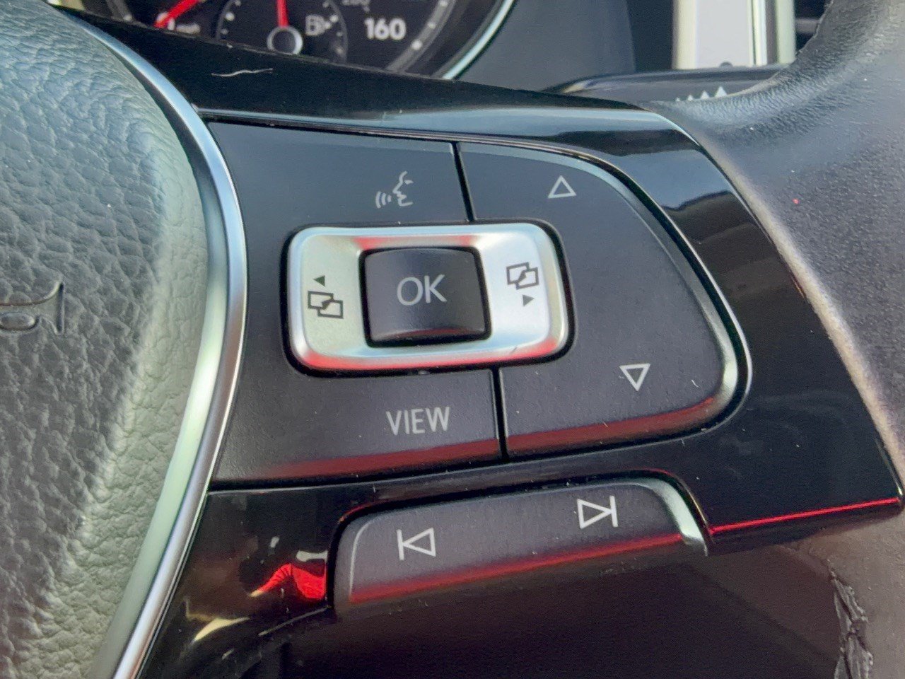 Used 2019 Volkswagen Atlas SE w/ Towing Package FWD image 19