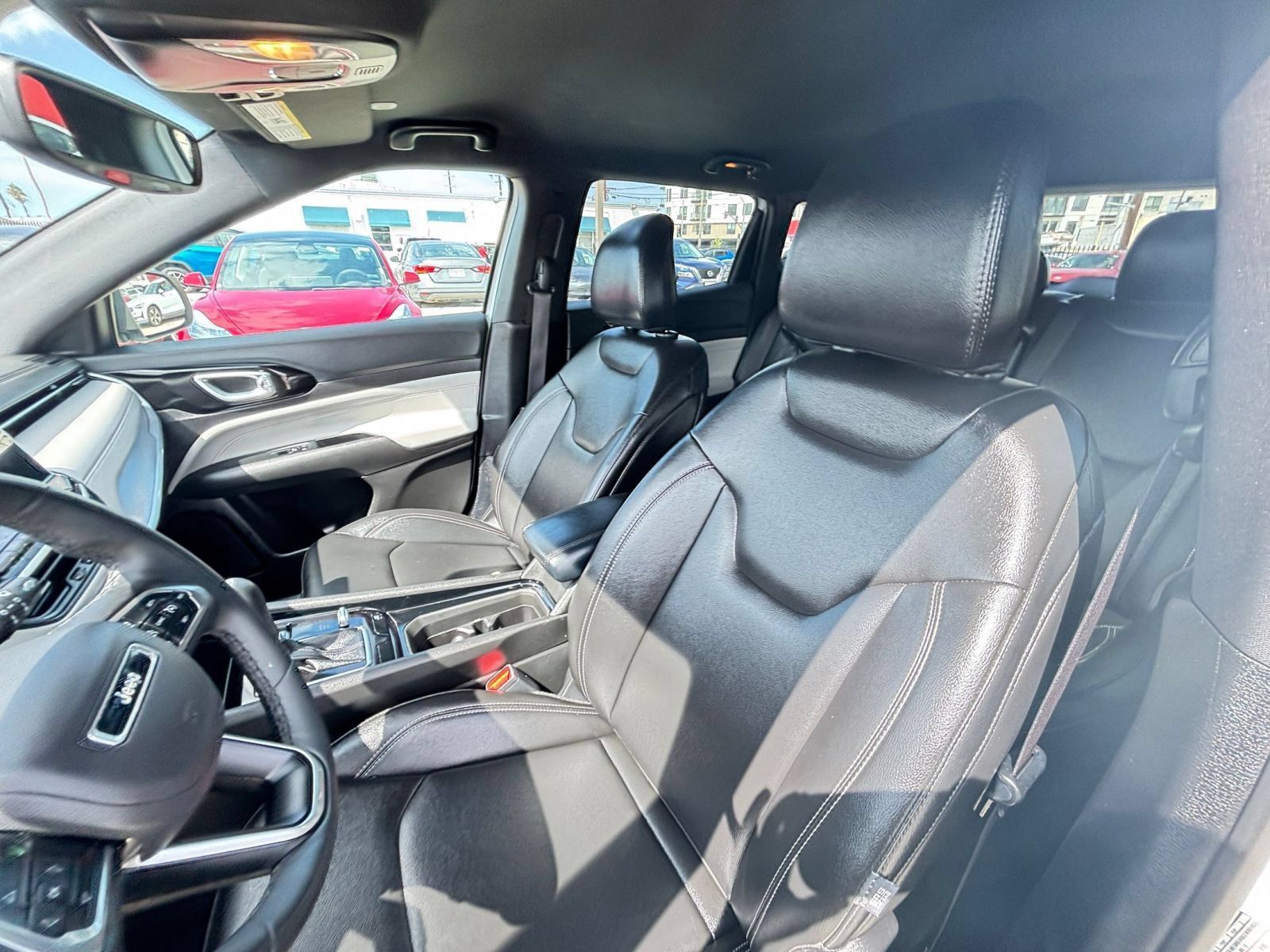 Used 2025 Jeep Compass Limited AWD/4WD image 36