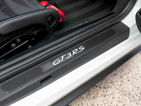 Used 2016 Porsche 911 GT3 RS image 42