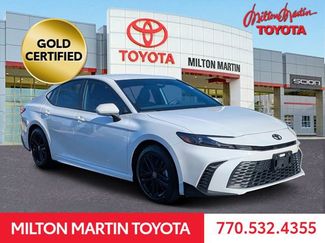 Used 2025 Toyota Camry SE video 1