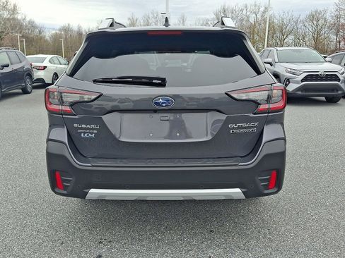 Used 2021 Subaru Outback Touring XT image 5