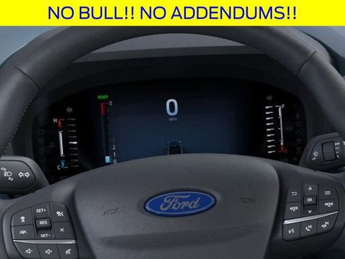 New 2025 Ford Maverick Lariat w/ Black Appearance Package image 14