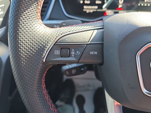 Used 2021 Audi SQ5 Prestige w/ Prestige Package image 22