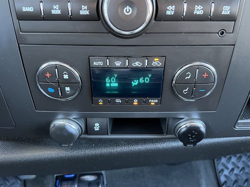 Used 2012 Chevrolet Silverado 1500 LT w/ All-Star Edition AWD/4WD image 25