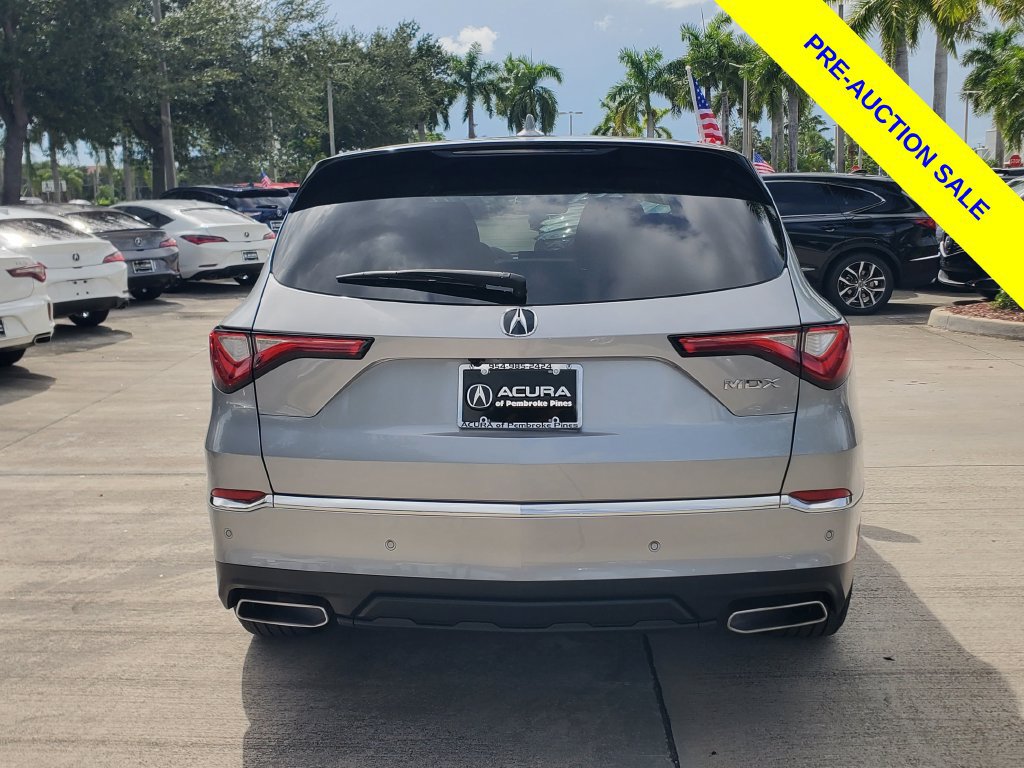 Certified 2024 Acura MDX w/ Technology Package FWD image 6