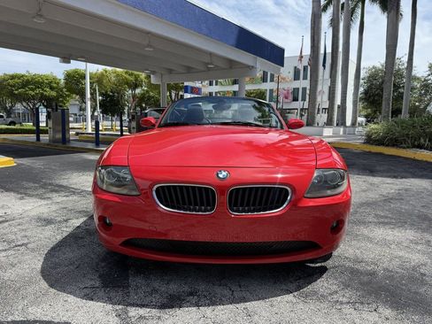 Used 2005 BMW Z4 2.5i image 3