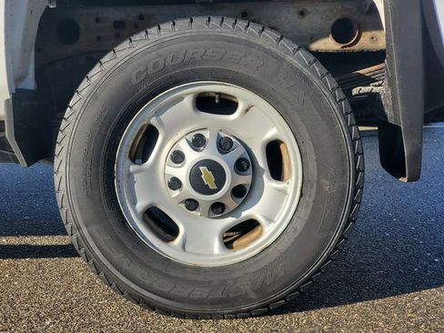 Used 2019 Chevrolet Silverado 2500 W/T image 27