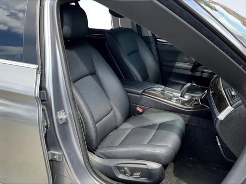 Used 2014 BMW 528i Sedan image 7