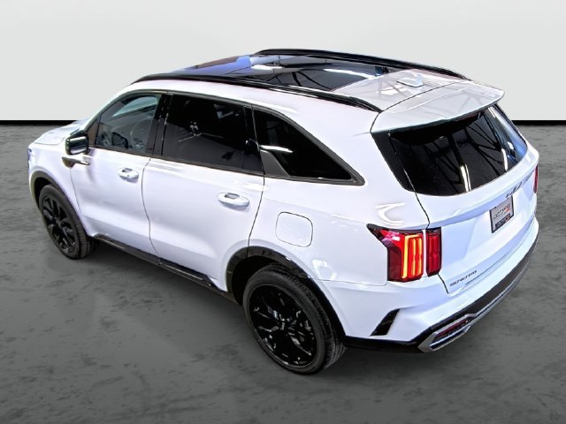 Used 2023 Kia Sorento SX AWD/4WD image 3