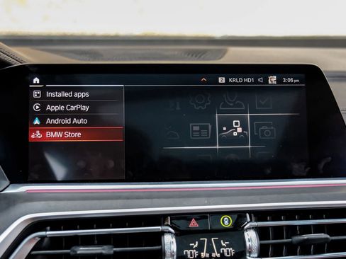 Used 2022 BMW X5 sDrive40i w/ M Sport Package image 31