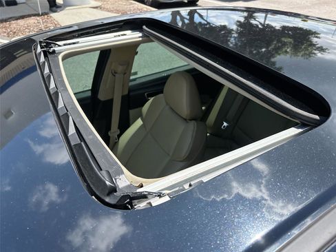 Used 2020 Acura TLX FWD image 22