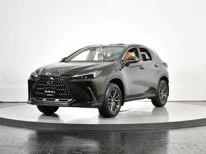 Certified 2025 Lexus NX 250 FWD w/ Premium Package
