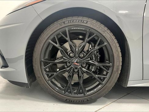 Used 2025 Chevrolet Corvette Stingray Coupe w/ 1LT image 6