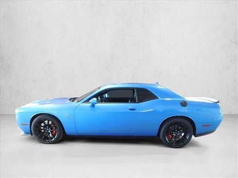 Used 2023 Dodge Challenger SRT Hellcat w/ Driver Convenience Group RWD image 8