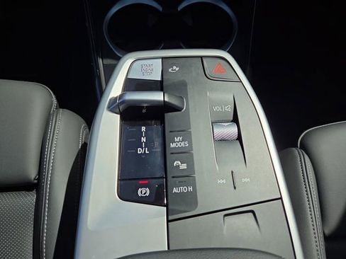 Used 2023 BMW X1 xDrive28i w/ Premium Package image 29