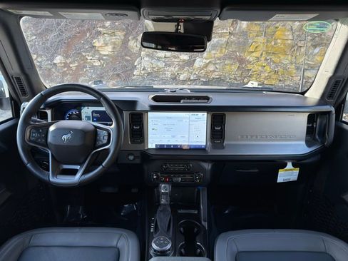 Certified 2021 Ford Bronco Outer Banks image 13