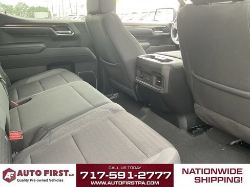 Used 2024 Chevrolet Silverado 1500 LT w/ Z71 Off-Road Package AWD/4WD image 15