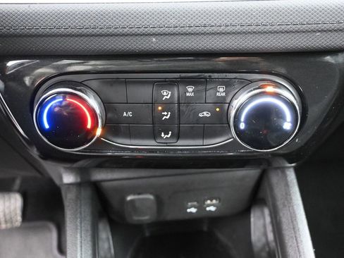 Used 2024 Chevrolet TrailBlazer LT image 14