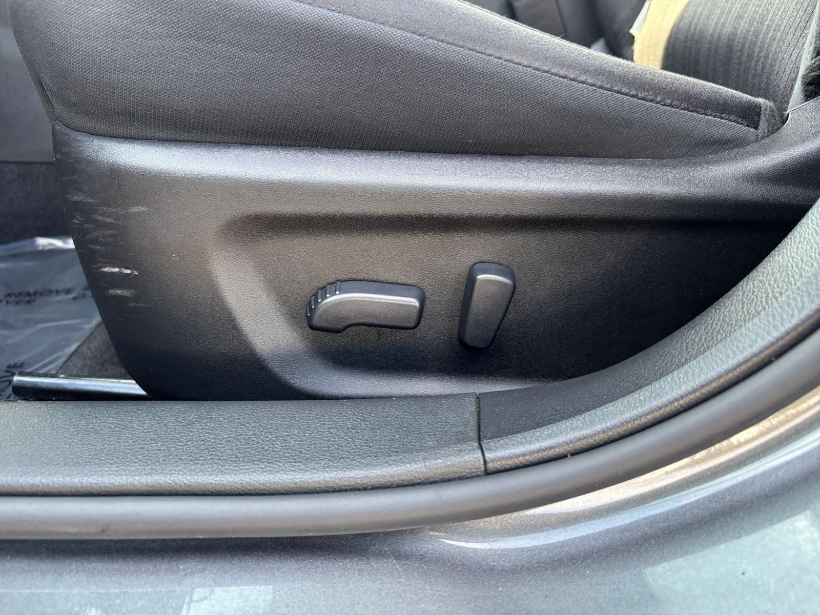 Used 2025 Nissan Altima 2.5 SV FWD image 21