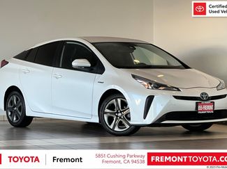 Certified 2021 Toyota Prius XLE image 1