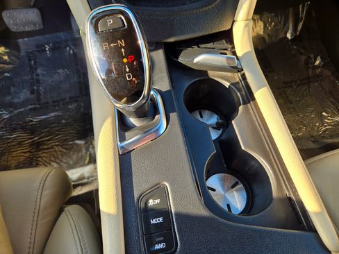 Used 2017 Cadillac XT5 Luxury image 48