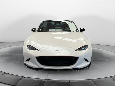 New 2025 MAZDA MX-5 Miata Club image 2
