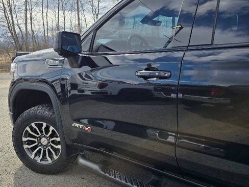 Used 2019 GMC Sierra 1500 AT4 AWD/4WD image 2