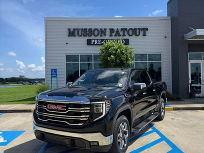 Used 2023 GMC Sierra 1500 SLT w/ SLT Premium Package