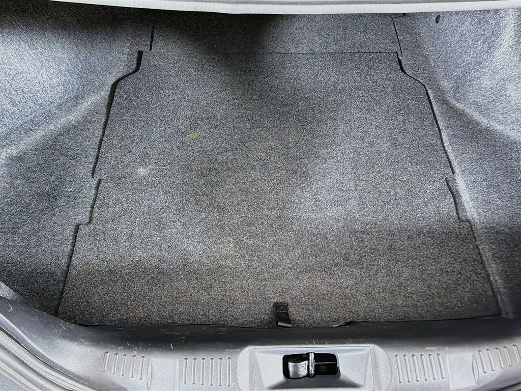 Used 2024 Ford Mustang Premium RWD image 18
