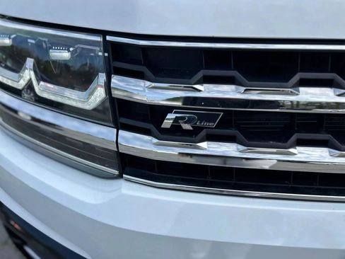 Used 2019 Volkswagen Atlas SEL R-Line image 5