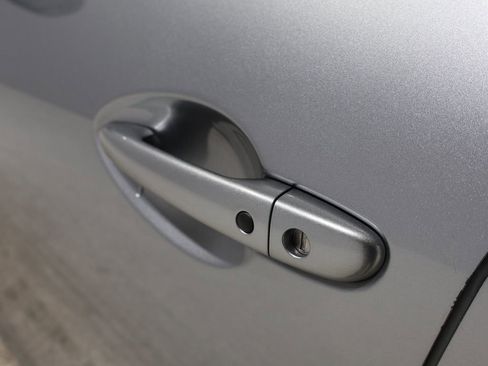 Used 2010 MAZDA MAZDA3 s Grand Touring image 10