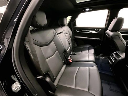 Used 2022 Cadillac XT5 Premium Luxury image 24