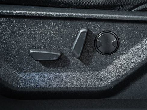 Certified 2021 Ford F150 XLT w/ Equipment Group 302A High image 38