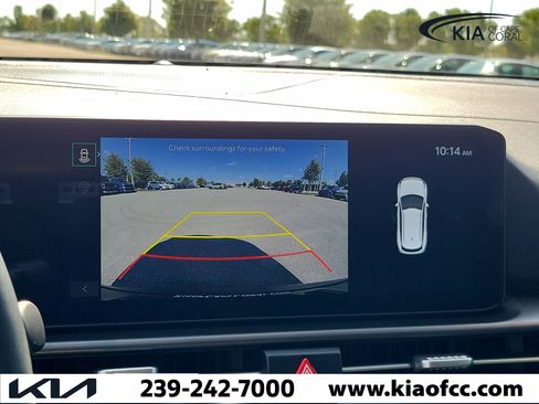Certified 2026 Kia Sportage EX w/ EX Panorama Roof Package FWD image 28