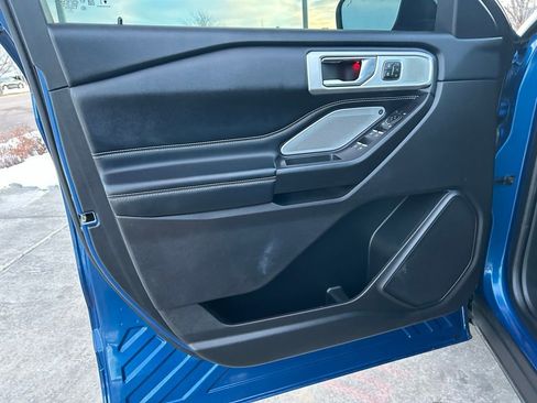 Used 2020 Ford Explorer ST w/ ST Street Pack image 28