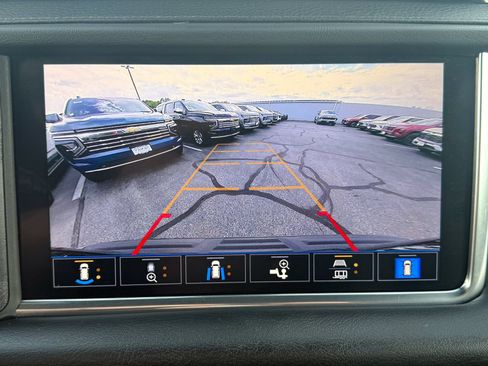 Certified 2021 GMC Yukon Denali w/ Denali Premium Package AWD/4WD image 41