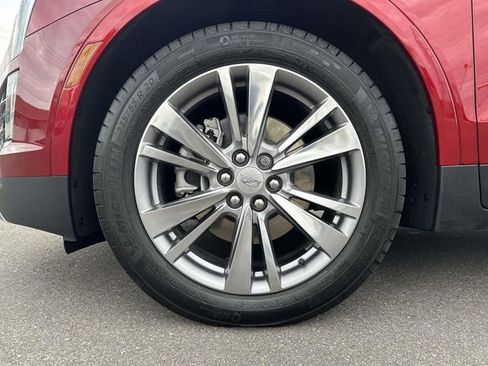 Certified 2023 Cadillac XT5 Premium Luxury AWD/4WD image 11