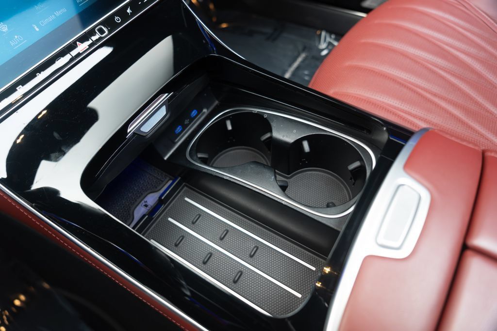 Used 2025 Mercedes-Benz S 63 AMG S image 36