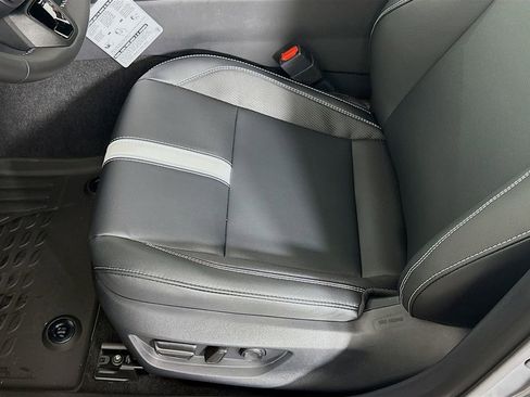 New 2026 Toyota Camry SE image 13